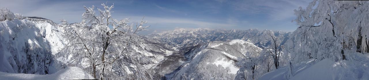 Hotel Powder Temple Hakuba Zewnętrze zdjęcie